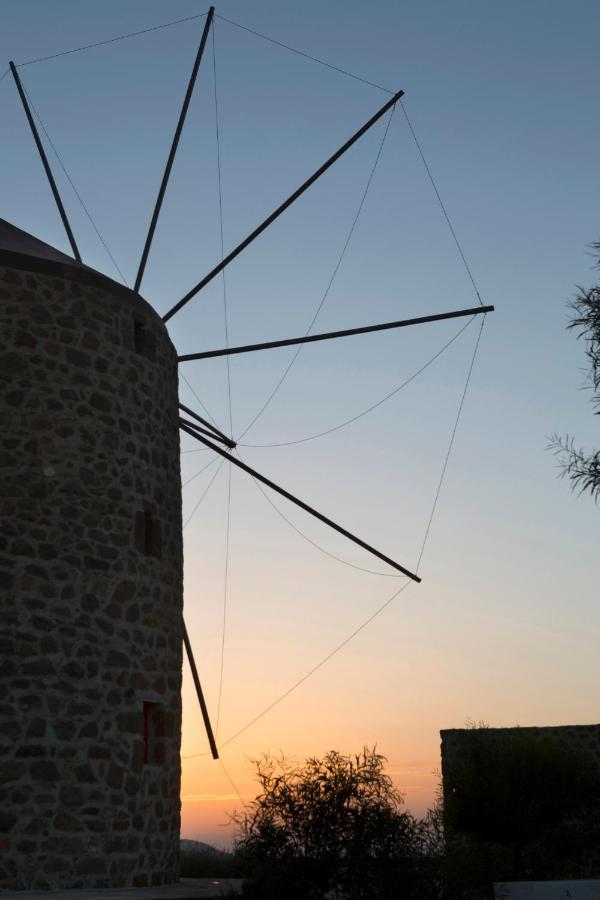 Marketos Windmill And Houses Tripití Exterior foto